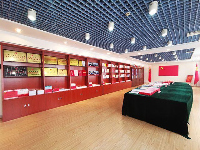 点击进入下一页